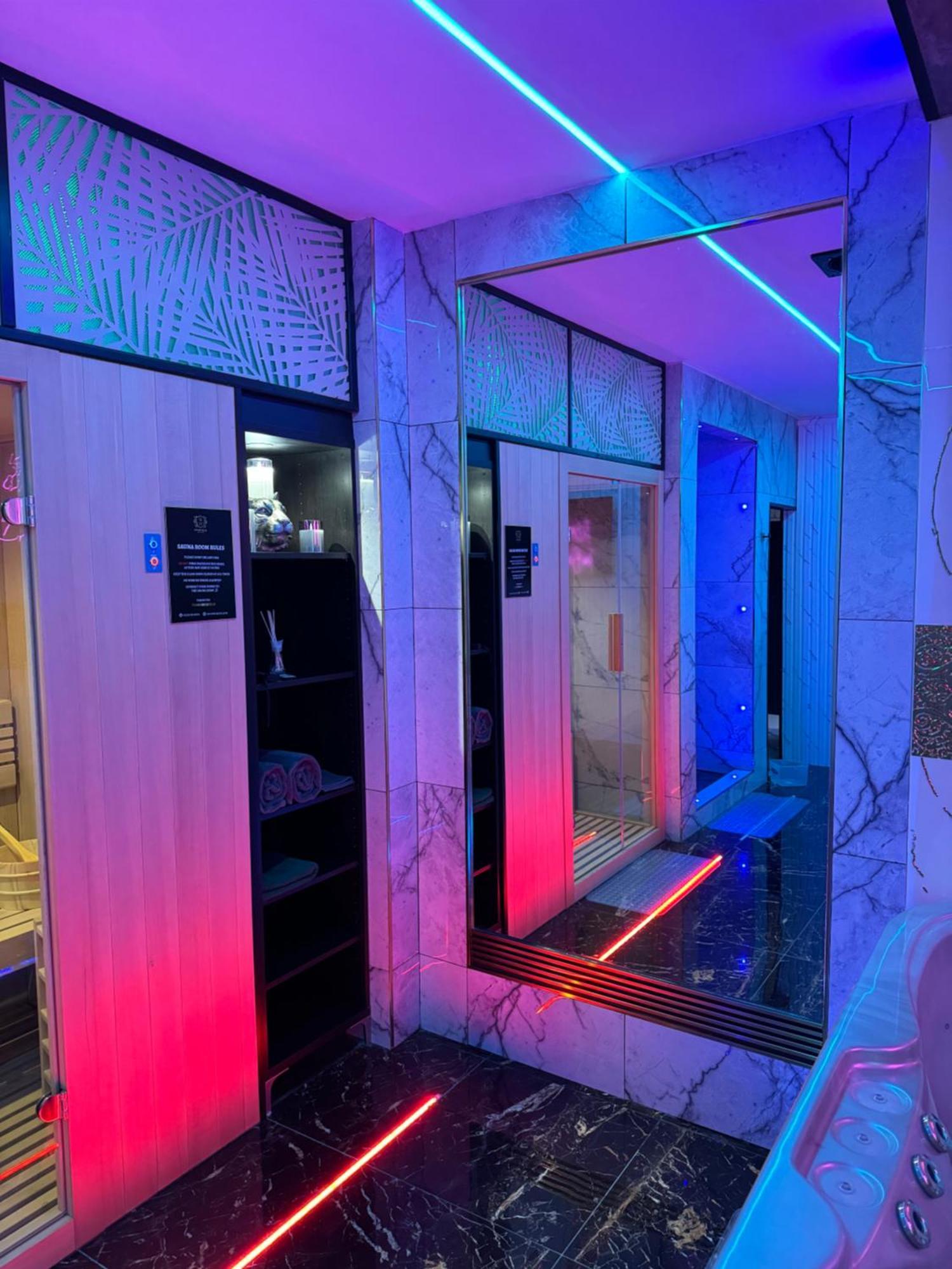 Highfield Private Spa Apartment Bradford  Kültér fotó